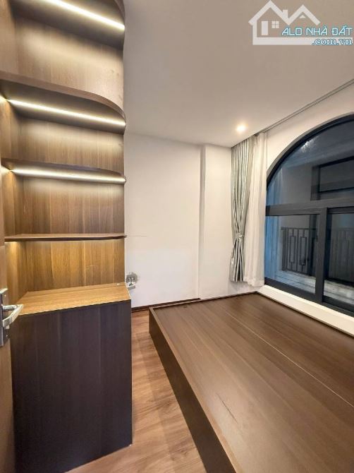 NHÀ ĐẸP 5 TẦNG 31M2 MẶT TIỀN 5M VỊ TRÍ VIP YÊN HÒA – FULL NỘI THẤT  NỘI DUNG: - 3
