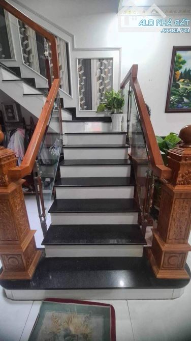 BÁN NHÀ. MT ĐƯỜNG BÌNH CHIỂU, TP. THỦ ĐỨC 100m2 - 3