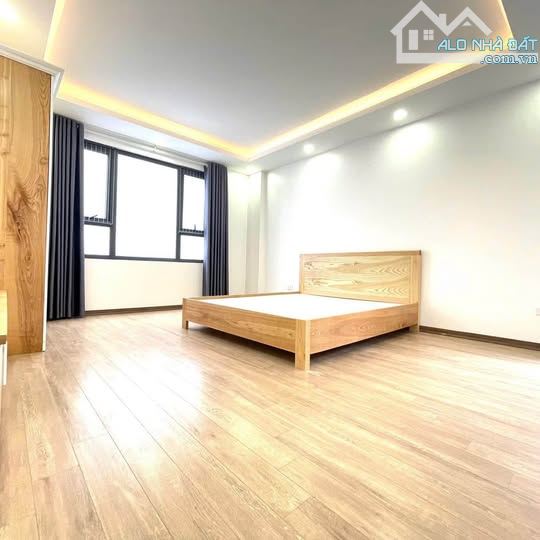Bán gấp Thịnh Quang 35m2, 5T 3 ngủ rộng thoáng, nhà mới ở ngay,ô tô gần nha - 3