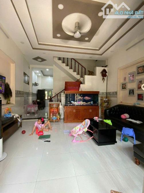 Bán nhà 2 tầng QL1A,phường AN PHÚ ĐÔNG,Q12,dt66m²(5,3x13).Hẻm 5m,giá 5,45tỷ - 3