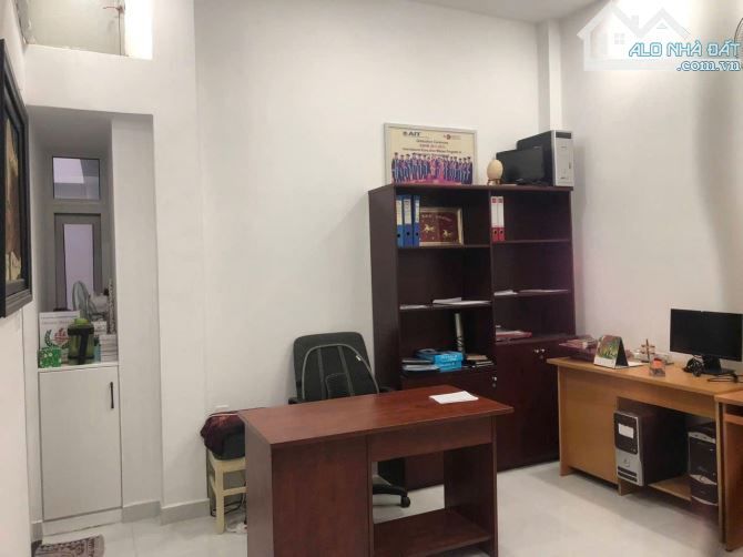 BÁN NHÀ NGAY PHAN VĂN TRỊ, PHƯỜNG 11 BT, NGANG KHỦNG 6,2X16M, 4 TẦNG MỚI CỨNG, GIÁ CỰC TỐT - 3