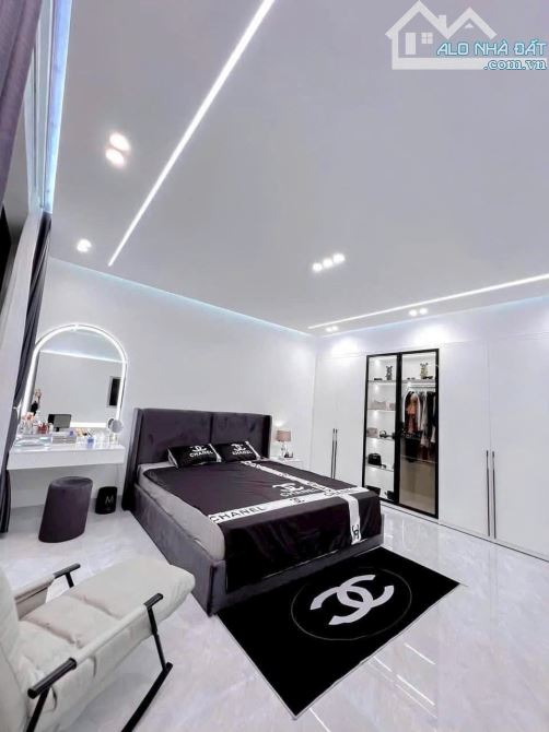 Biệt thự 4 lầu nội khu (8x20) đường Nguyễn Chí Thanh- Nguyễn Tri Phương,Quận 5 Giá: 30 Tỷ. - 3