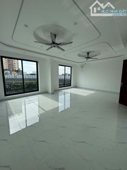 Mặt phố Quang Trung, Hà Đông, 6 tầng, mặt tiền 7,3m, chỉ 25,2 tỷ - 3