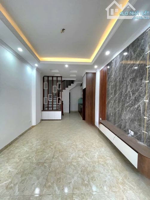 Bá,n Nhà Kim Chung - Hoài Đức, 30m2*5Tầng. Ngõ nông 50m ra ôtô cạnh KĐT Hinode gần chợ. - 3