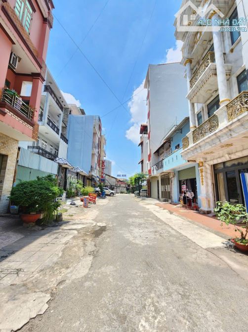 Bán dãy trọ 1T1L 5x21.5m hoàn công, KDC Sóng Thần kế chợ Khiết Tâm, thu 20tr/th - 3