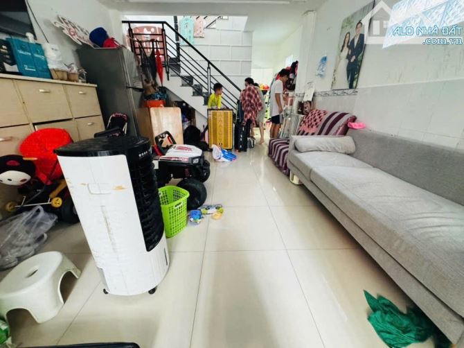 DƯƠNG BÁ TRẠC QUẬN 8 - HẺM 4M 48M2 (4x12) SỔ ĐẸP, CÁCH MT 20M. - 3