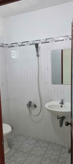Cần bán 2 căn nhà cấp 4 mê lững trên 1 thửa đất. Khu tdc A.Thủy Tú dt 150m ngang 10m đẹp - 3