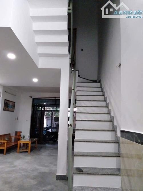 BÁN NHANH NHÀ 1T,1L 3PN QUỐC LỘ 13 GẦN CỔNG CHÀO BÌNH DƯƠNG - 3