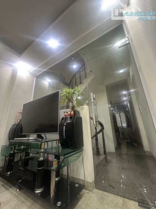 Bán nhà Lê Văn Lương, Ô TÔ đỗ cửa, nội thất đẹp, 52m2, nhỉnh 13 tỷ - 3