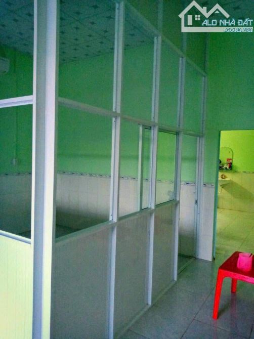 BÁN NỀN TẶNG NHÀ CẤP 4 ĐƯỜNG D28 KDC HỒNG LOAN LÔ 6A - GIÁ CHỈ 3.2 TỶ! - 3