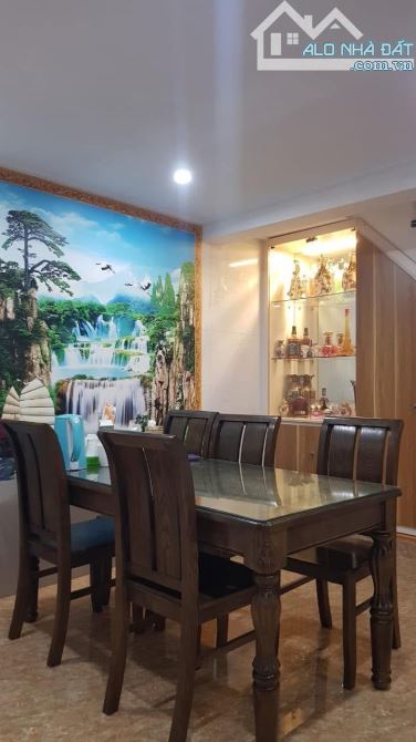 💎 Nhà 3 tầng lô góc – Mặt đường Dư Hàng sầm uất – Dư Hàng, Lê Chân – Giá 10.5 tỷ - 3