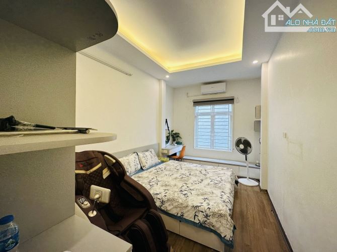 Bán nhà ngõ 285 Đội Cấn  quận Ba Đình - Sổ đỏ 32m2 - nhà 5 tầng - giá chào 8,5 Tỷ - 3