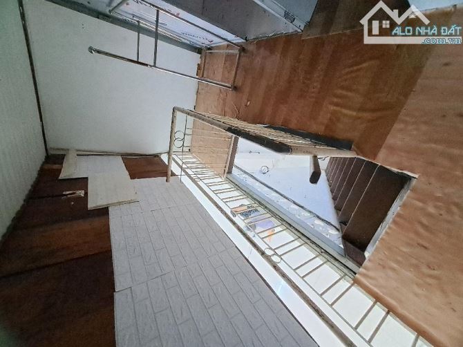- HẺM TIỀM NĂNG - DÂN TRÍ, AN TOÀN - NHÀ HẺM ĐƯỜNG BẮC HẢI - 55m2, NHỈNH 5 TỶ - - 3