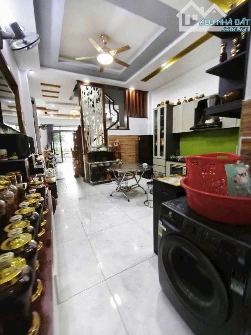 ❤️Nhà 4 tầngDT4.5x14,2 KHU PHÂN LÔ đường THỚI AN 28, phường THỚI AN, Q12, DT63,1m2 (Đường - 3