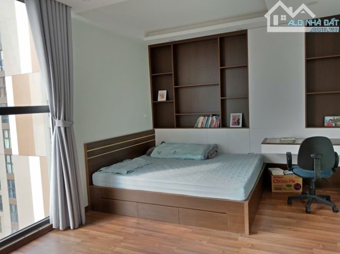 Cho thuê căn hộ Bình Minh Garden Đức Giang, 95m 3 ngủ 2 wc. Full nội thất. Giá 13 triệu - 3