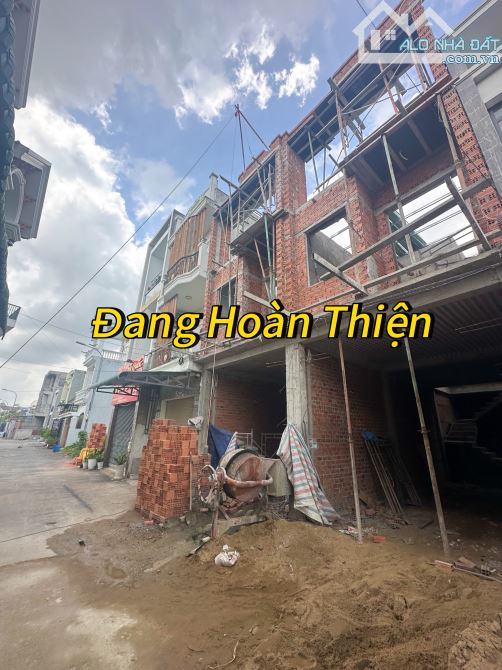 CHỦ GỞI BÁN NHÀ 1 TRỆT 1 LẦU 1 TUM THUỘC KDC VIP CỔNG SAU CTY POUCHEN P. HOÁ AN - 3