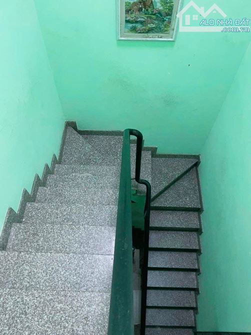 NHÀ 3 TẦNG TRUNG TÂM - LINH  XUÂN - THỦ ĐỨC - 3