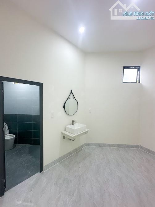 CHỦ GỞI BÁN NHÀ 1 TRỆT 1 LẦU (HOÀN CÔNG) KDC HOÀNG MINH CHÁNH P. HOÁ AN. GIÁ CHỈ 3,2 TỶ - 3