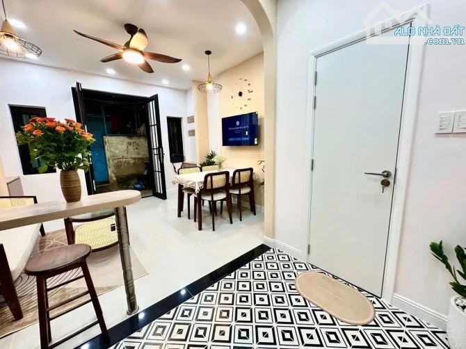 💎 NHÀ MỚI KHU TRUNG TÂM Q3 LÊ VĂN SỸ, FULL NỘI THẤT – HẺM THÔNG TỨ PHÍA –  NHỈNH 4 TỶ! - 3