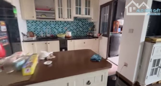Căn hộ cao cấp Green Diamond 93 Láng Hạ vị trí vàng 137m tầng cao view đẹp 19 tỷ - 2