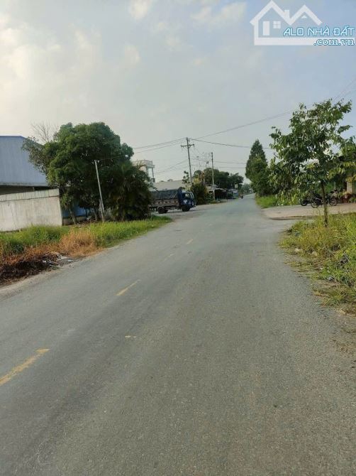 4 tỷ 💯 Đất mặt tiềnMT Bàu Sen, Đức lập Hạ   lô đất LUK tuyệt đẹp, 1000m² - 3