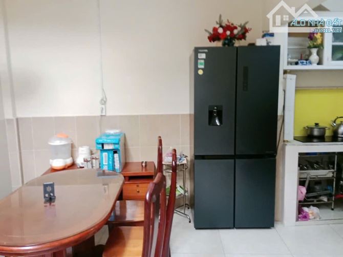 Bán nhà mặt tiền Trần Bá Giao 111m2 nở hậu 6.3m view góc tương lai tiện xây mới 8.99 tỷ. - 3
