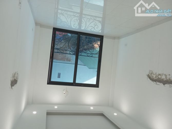 Bán nhà đường 422, Tân Lập – DT 33m², 4 tầng – Giá chỉ 4,7 tỷ 15 m ra đường ô tô tránh. - 3