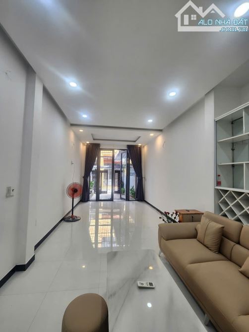 NHÀ 2.5 TẦNG 100M2- KIỆT HUỲNH NGỌC HUỆ- THANH KHÊ- CHỈ 4.89T.Ỷ - 3