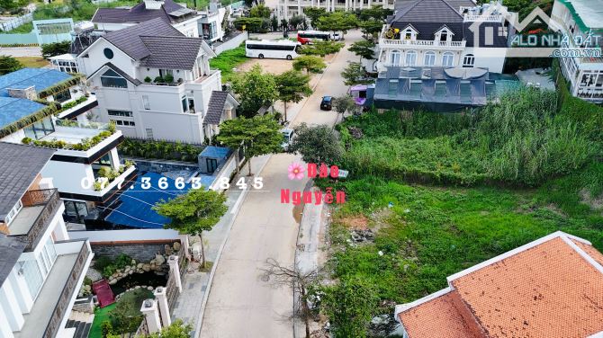 BIỆT THỰ NGAY HỒ XUÂN HƯƠNG ĐÀ LẠT - 3