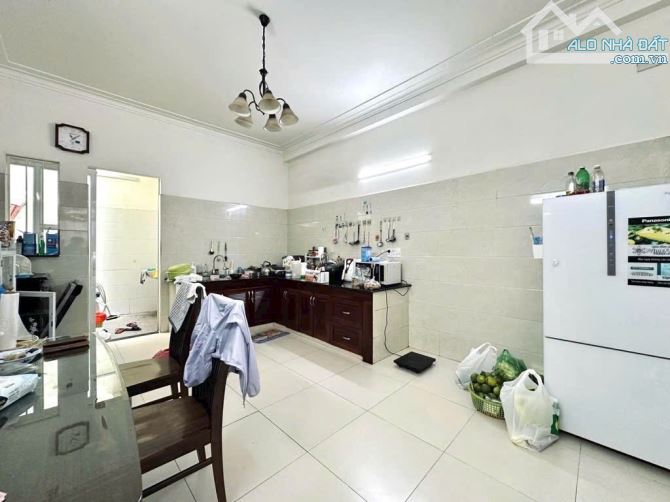 🏡💥GIÁP Q1💥TRƯỜNG SA💥3 TẦNG ĐẸP💥92M2 (4.6x20)💥CHỈ NHỈNH NHẸ 10 TỶ TL🌹🌹 - 3