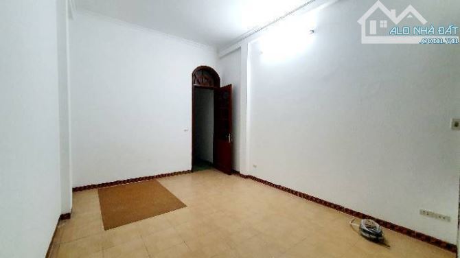 BÁN NHÀ TRANG TÂM QUẬN HOÀNG MAI 68M2 GIÁ CHÀO 11,8 TỶ, KINH DOANH-CHỦ CẦN BÁN GẤP - 3