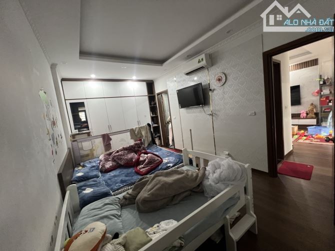 LÔ GÓC SIÊU THOÁNG – CC CẦU DIỄN – 100M² – FULL NỘI THẤT – NHIỀU TIỆN ÍCH  – 5.7 TỶ - 3