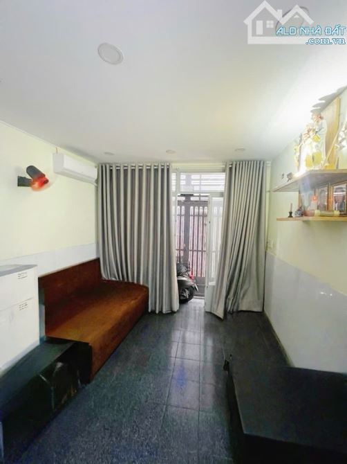 Bà Hạt - Quận 10 -56m2 - Ngang hơn 6 - hẻm ô tô - 8 phòng - vừa ở vừa cho thuê gần 20tr/th - 3