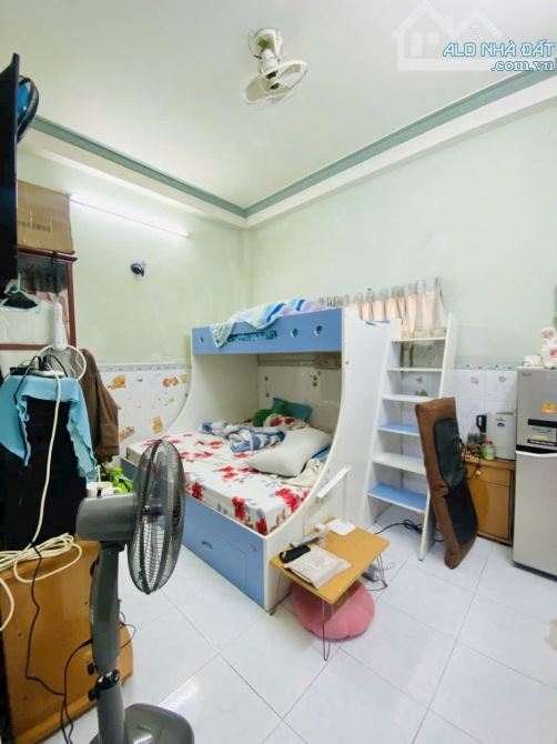 🏡 Nhà góc 2 mặt thoáng – Liên Tỉnh 5, P.6, Q.8 – 54m² – 3 tầng BTCT – 7.6 tỷ - 4