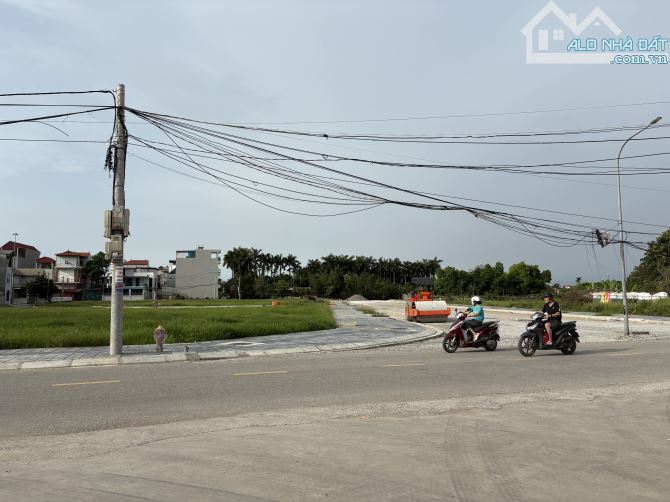 VIEW HỒ VỈA HÈ Ô TÔ TRÁNH KD DÒNG TIỀN-KIM CHUNG ĐA-60m2 Full Thổ Cư - 4
