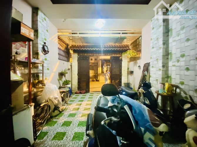 Nhà gần sân bay Nguyễn Văn Công hẻm 6M thông 106m2 4 tầng sổ đẹp 12 tỷ - 4