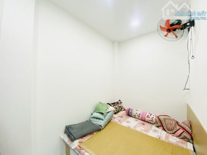 Bán nhà 3 tầng 3 phòng đường Nguyễn Văn Công Phường 3 Gò Vấp gần mặt tiền không LG - 4