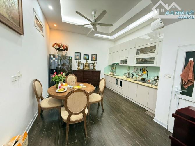 Mảnh vàng Kim Mã. Ba Đình Hà Nội. Xây căn hộ dòng tiền. Hoặc biệt thự thì chất 135m x 3 tầ - 4