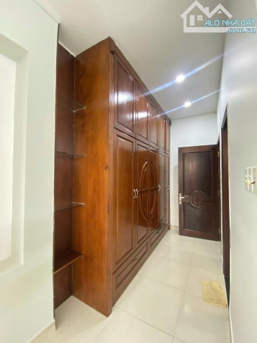 BÁN NHÀ VIP TRỊNH QUANG NGHỊ [P7, Q8] DT:120M2 (5 X24), 4T, 3PN, 4WC CHỈ 10.2 TỶ - 4