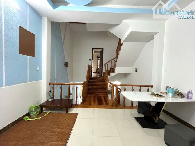 Bán nhà 3 tầng 3 mê đúc mặt tiền Hồ Tùng Mậu, Hoà Minh, biển Liên Chiểu, Đà Nẵng - 4