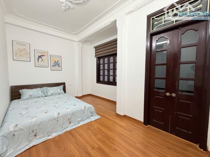 NHÀ DÂN XÂY KIM GIANG 5 TẦNG MẶT TIỀN RỘNG 2 THOÁNG - 4