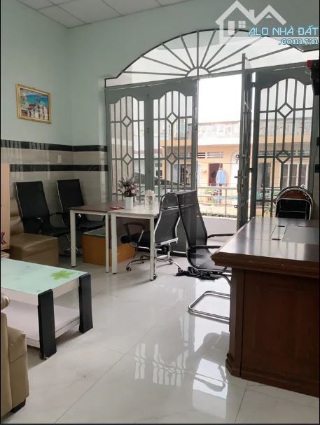 Nhà 2 tầng 340m2 hẻm xe tải Nguyễn Văn Quá , ngay Gò Vấp ,dòng tiền 120tr giá dưới 7 tỷ - 4