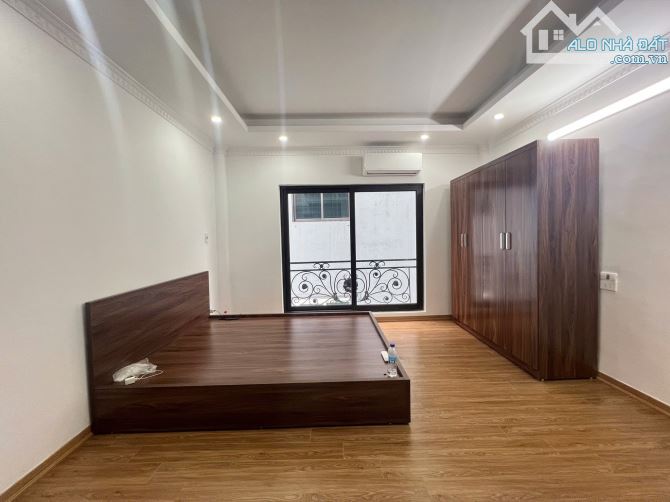 Nhỉnh 5 Tỷ, Bán Nhà Thạch Bàn Long Biên 30m2. 5 Tầng, Ô Tô Đỗ Cạnh Nhà, An Sinh Đỉnh Cao - 4