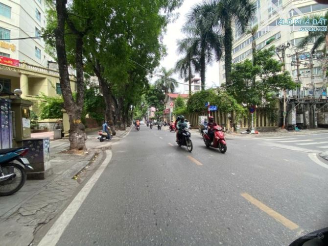 7.x TỶ CÓ NHÀ MỚI 36m2 4 TẦNG PHỐ ĐỘI CẤN, 7M Ô TÔ TRÁNH, TT BA ĐÌNH - 4