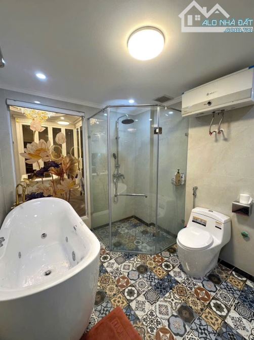 + BÁN NHÀ PHỐ TRÍCH SÀI + Sổ Đỏ 55m2 x 5 Tầng  + Mặt tiền 5 mét $Giá : 21 Tỷ - 4