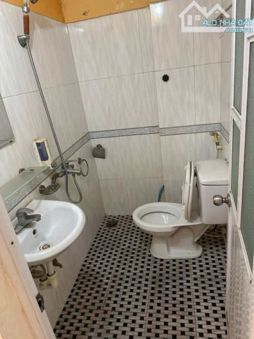 Nhà mặt tiền phố Bắc cầu - ô tô đỗ cổng nhà - 35m x 4 tầng - SDCC - 4.4 tỷ có bớt - 4