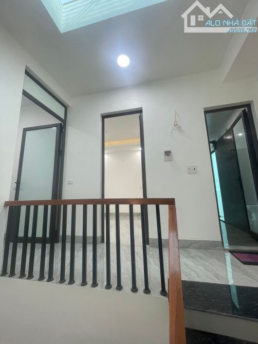 Bán nhà trong ngõ đường Trần Huy Liệu - 4