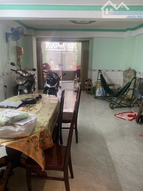 🏠Nguyễn Văn Luông, P12, Q6. Dt 4 x 17,5 -3 tầng. Giá 6 tỷ TL.  Dt : 70m², nhà 3 tầng, 2PN - 4