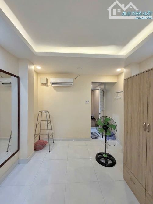 💥NGAY CV LÊ THỊ RIÊNG - TRUNG TÂM QUẬN 3 - CMT8 - HẺM XE HƠI - GIÁ: 6,5 TỶ - 5 TẦNG ĐÚC - 4