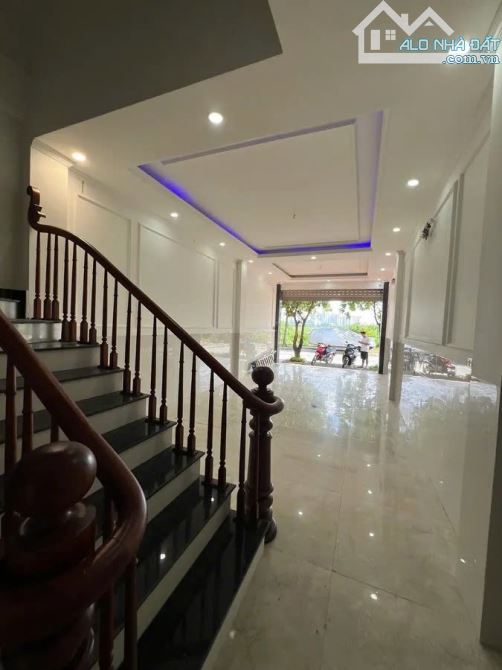 Bán Liền Kề Hàng Bè, Mậu lương 55mx5 tầng, vỉa hê, ô tô tránh vừa ở vừa kinh doanh 14.7 - 4